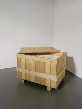 Static Power Series : The Wooden Pause, 2007, Davide Balula