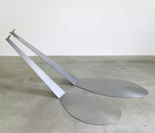 Due orecchie di corno con le loro ombre, 2008, Diego Perrone