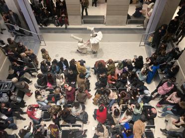 Performance pour la soirée de lancement "La Mode comme indiscipline"