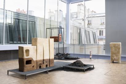 Jumana Manna, Khabya Series, 2018. Vue de l’installation, Lafayette Anticipations – Fondation d’entreprise Galeries Lafayette, 2018. Produite par Lafayette Anticipations, Paris.