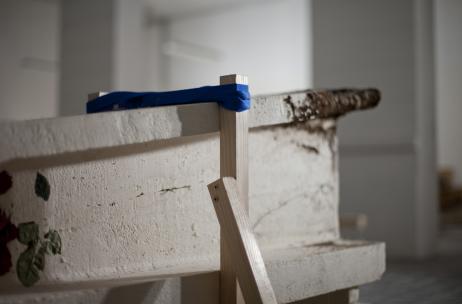 Simon Fujiwara, “New Pompidou”, 2014, Vue de l'installation © Nicolas Giraud. Courtesy : Simon Fujiwara, Lafayette Anticipations, Paris et Dvir Gallery, Tel Aviv 